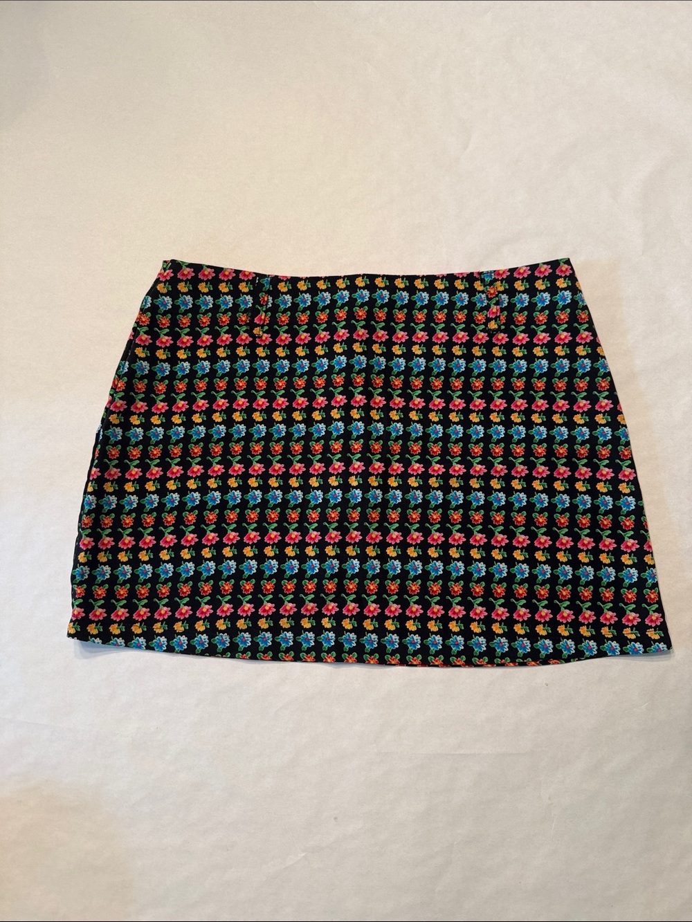 Black Floral Grid Mini Skirt - Multicolor Print